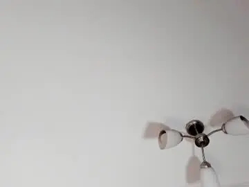 Emilly_mell  live sex cam