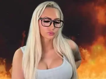 Haliaxhill  live sex cam