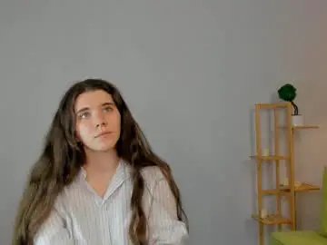 Hellenumholtz  live sex cam