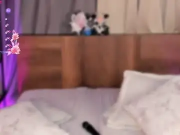 Lynda_west  live sex cam