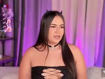 Lynda_west  live sex cam