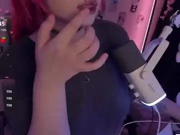 Nanamin27  live sex cam