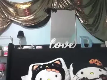 Oxoprincesssoxo  live sex cam