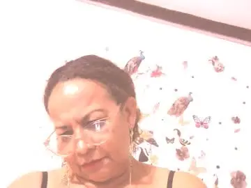 Sexylilith421  live sex cam