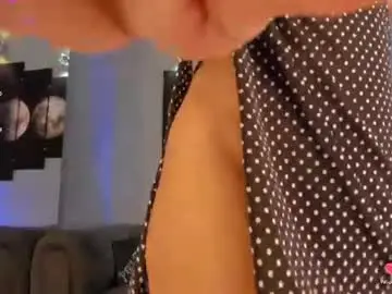 Shadow_pixie  live sex cam
