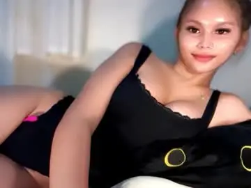 Softtemptation_kris  live sex cam