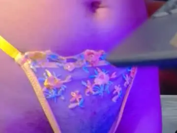 Solarboom18  live sex cam