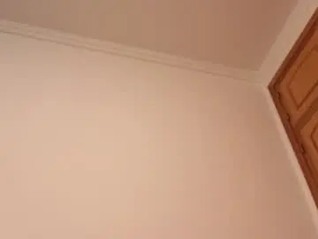 Thifa2x  live sex cam
