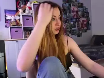 Topwitch  live sex cam