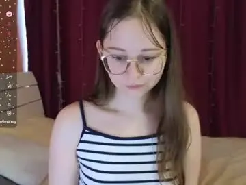 Your_foxy_dream  live sex cam