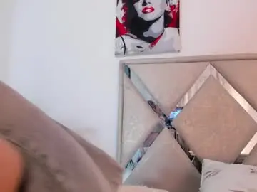 Abby_jones2  live sex cam