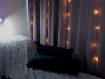 Alyssensual  live sex cam