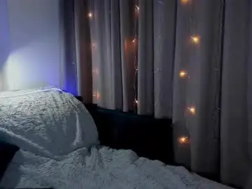 Alyssensual  live sex cam