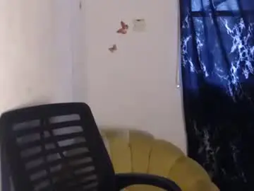 Dreamy_wetpussy  live sex cam
