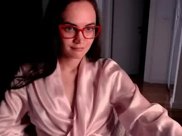 Evelyn_gg  live sex cam