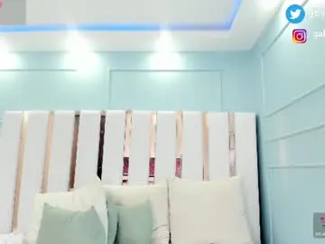 Gabi_bunny  live sex cam