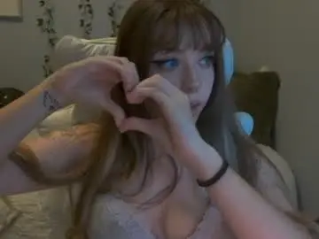 Itsmiaeverly  live sex cam