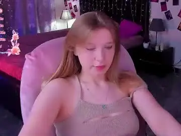 Karambamoon  live sex cam