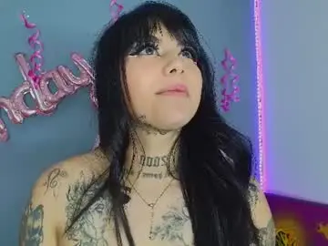 Luciarousse  live sex cam