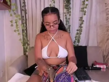 Millygumble  live sex cam