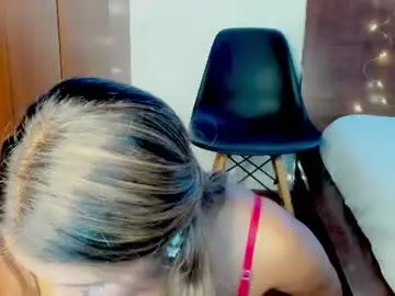Miss_taniac  live sex cam