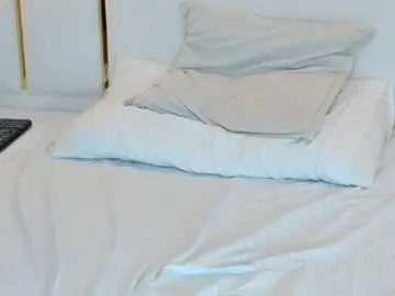 Naughtyrose_vc  live sex cam
