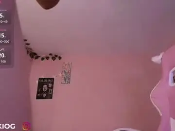 Tookiock  live sex cam