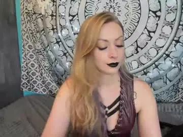 Yourvenus00  live sex cam