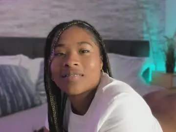 Anneth__m  live sex cam