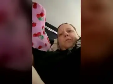 Carmenphipps1  live sex cam
