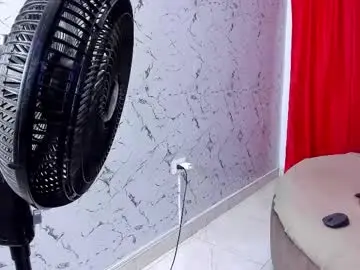 Emmaa_09_  live sex cam