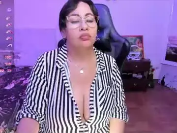 Esmeralda_milf1  live sex cam