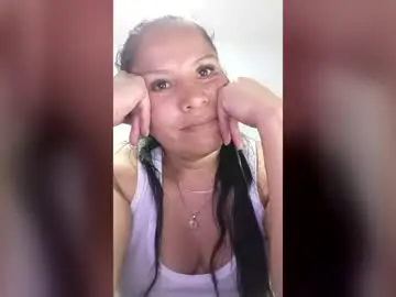 Francy_froz  live sex cam