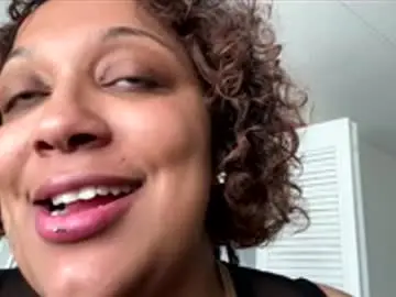 Isiswright07  live sex cam
