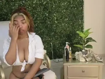 Katy_love222  live sex cam