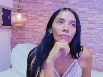 Martina_thompson69  live sex cam