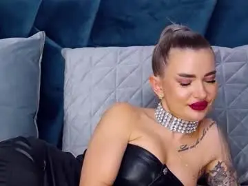 Nightshadeiris  live sex cam