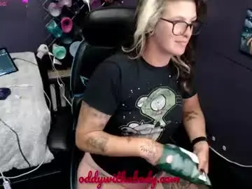 Oddywithabody  live sex cam
