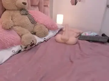 Charlotte_icee  live sex cam