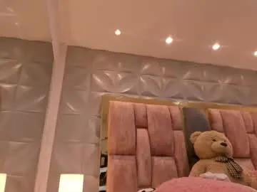 Charlotte_icee  live sex cam