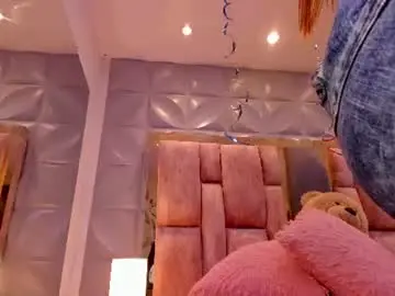 Charlotte_icee  live sex cam