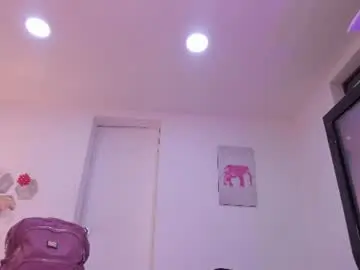 Charlotte_icee  live sex cam