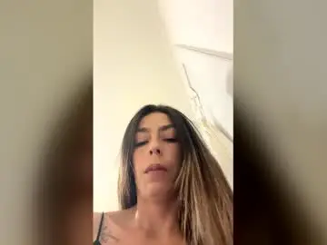 Crystalsweet2026  live sex cam