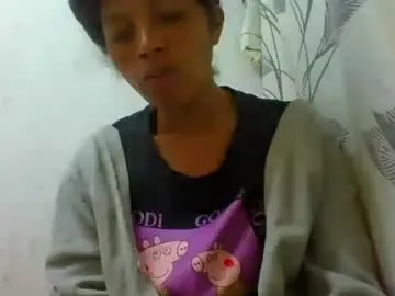 Henitsaldy  live sex cam