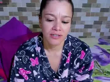Jessica_robertss  live sex cam