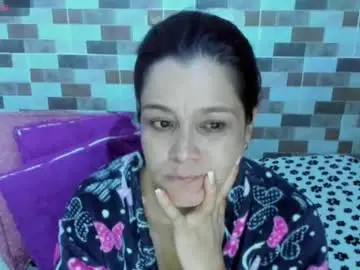 Jessica_robertss  live sex cam