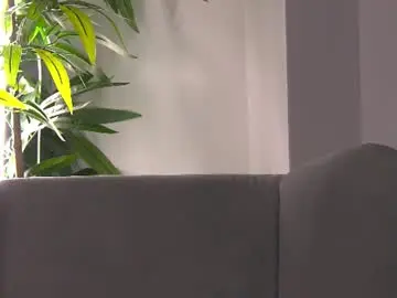 Kittynuarr  live sex cam