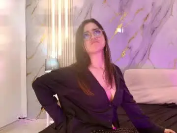 Lizzyraven  live sex cam