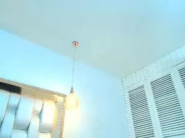 Lizzyraven  live sex cam