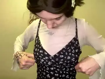 Reneayeager  live sex cam